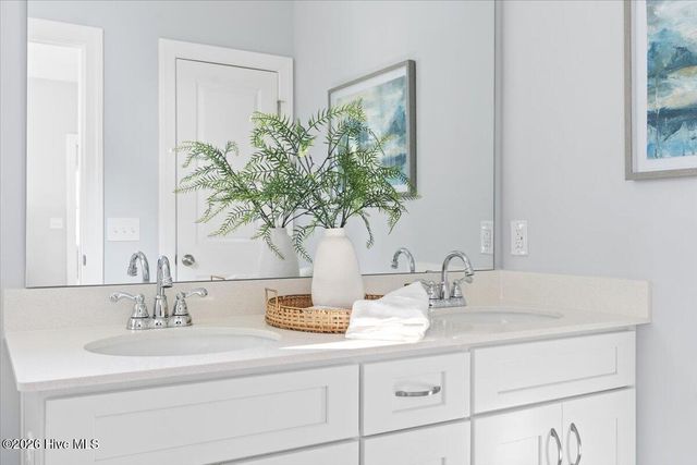 930 Plymouth Road, Southport, NC 28461