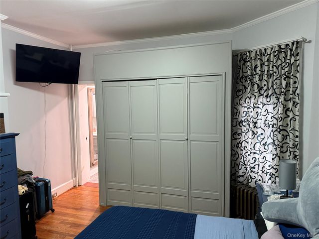 8755 114th Street, Richmond Hill, NY 11418