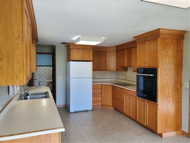 349 HOPWOOD COOLSPRING RD, North Union Twp, PA 15445