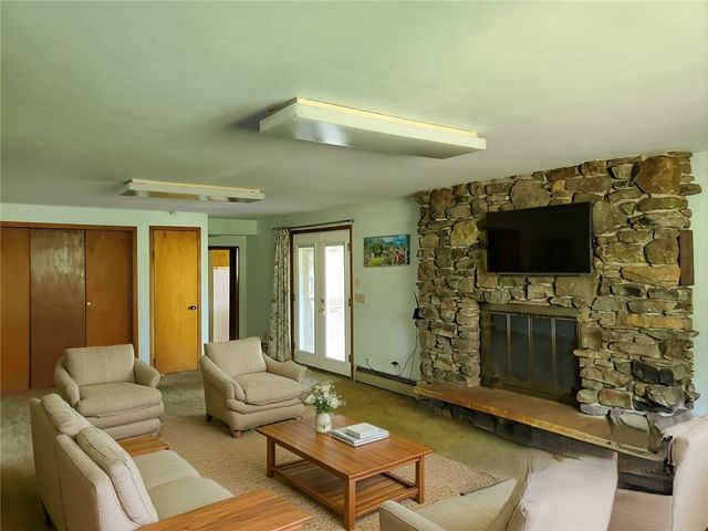 349 HOPWOOD COOLSPRING RD, North Union Twp, PA 15445