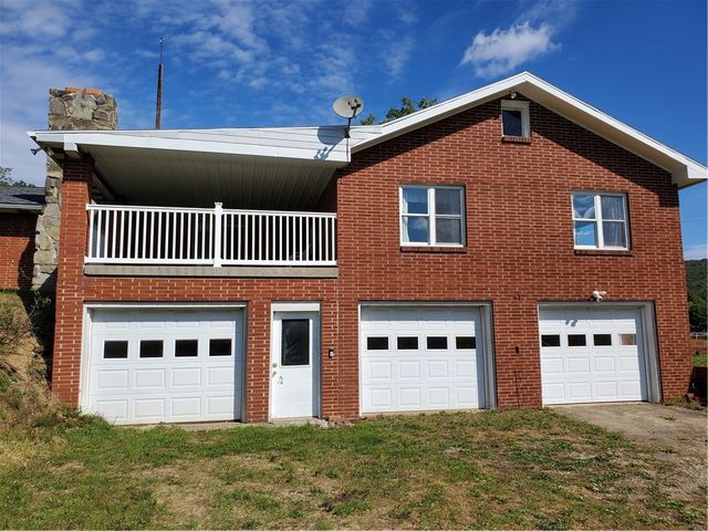 349 HOPWOOD COOLSPRING RD, North Union Twp, PA 15445