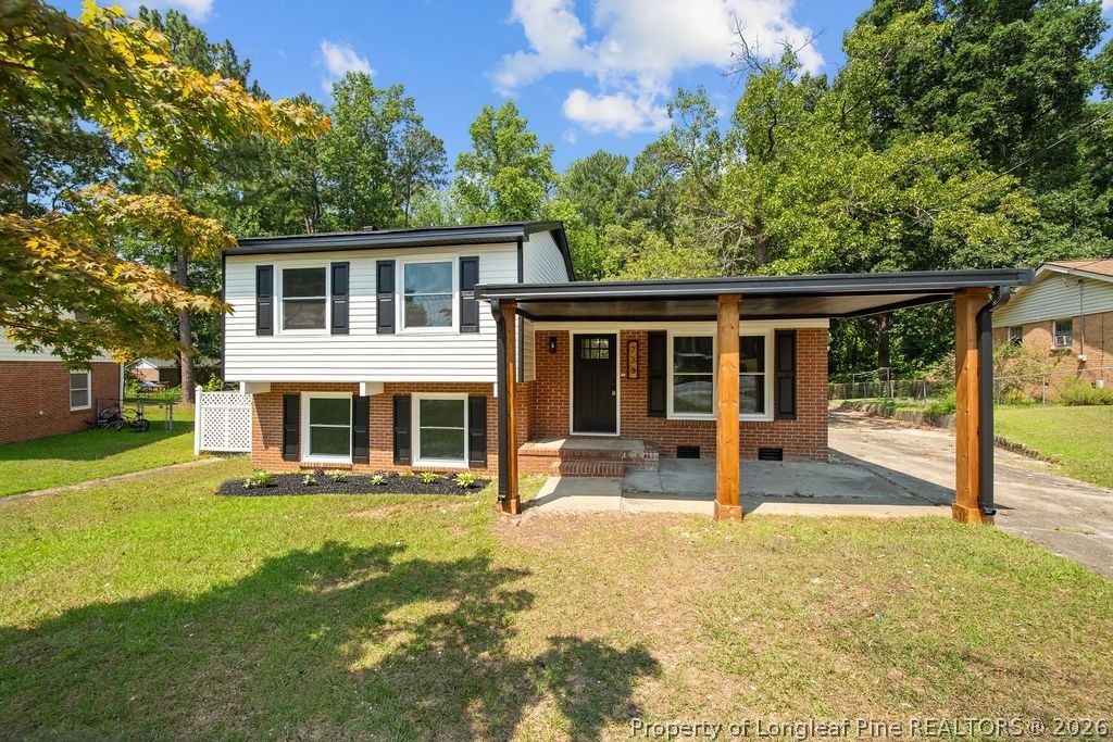 736 Burgoyne Drive, Fayetteville, NC 28314 — photo 2