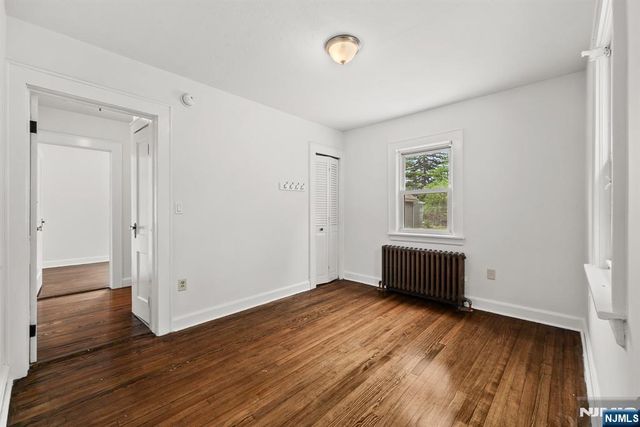54 Chestnut Avenue, Park Ridge, NJ 07656