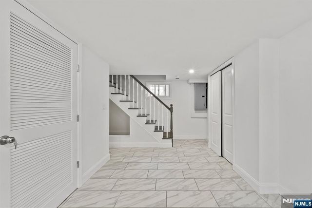 54 Chestnut Avenue, Park Ridge, NJ 07656