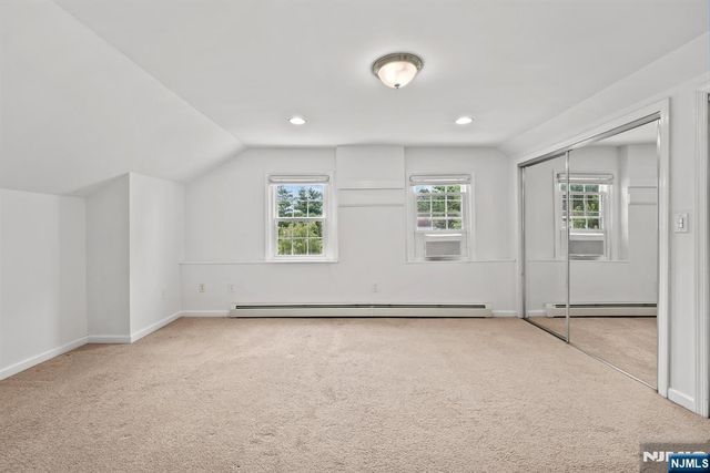 54 Chestnut Avenue, Park Ridge, NJ 07656