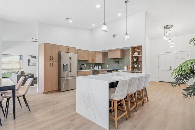 8003 12TH AVENUE NW, Bradenton, FL 34209
