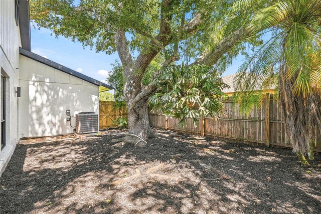8003 12TH AVENUE NW, Bradenton, FL 34209