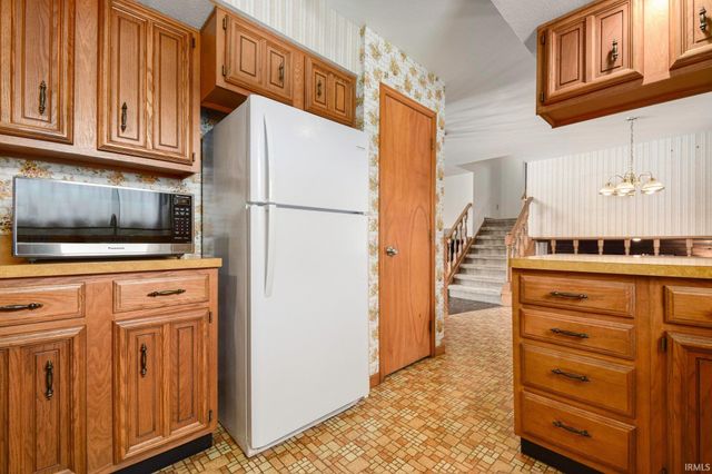 25415 Beth Ann Drive, South Bend, IN 46619