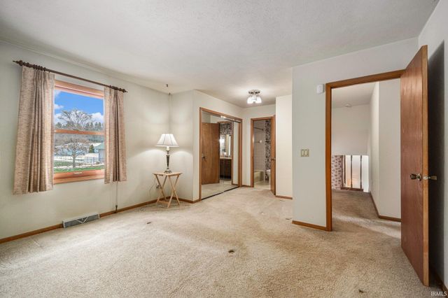 25415 Beth Ann Drive, South Bend, IN 46619