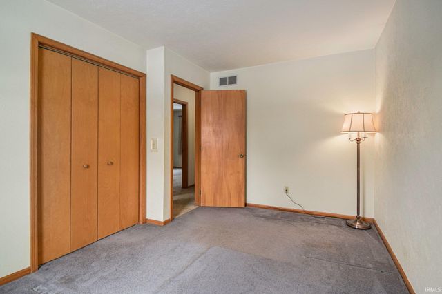 25415 Beth Ann Drive, South Bend, IN 46619