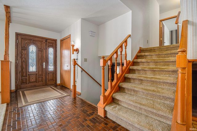 25415 Beth Ann Drive, South Bend, IN 46619