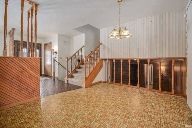 25415 Beth Ann Drive, South Bend, IN 46619