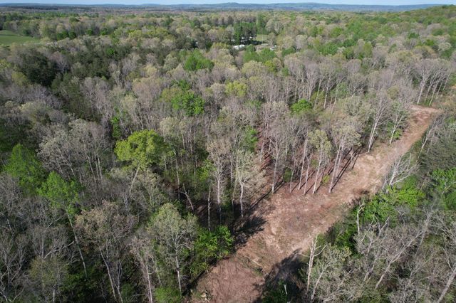 7 Fletcher Pickett Rd, Gruetli Laager, TN 37339