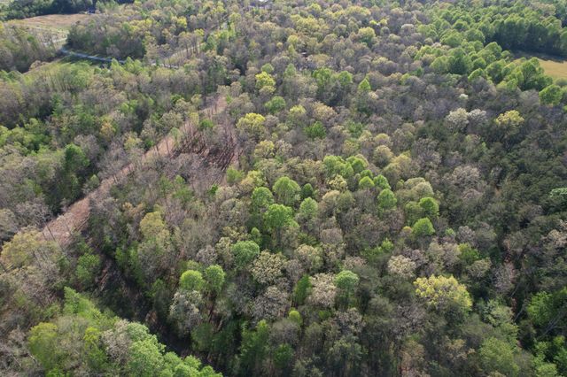 7 Fletcher Pickett Rd, Gruetli Laager, TN 37339