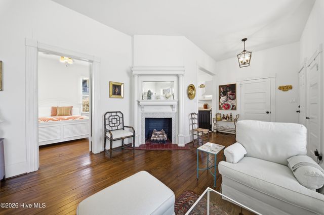 303 E King Street, Edenton, NC 27932