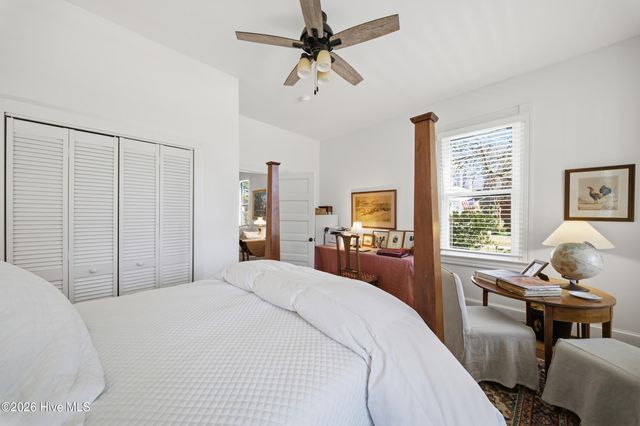 303 E King Street, Edenton, NC 27932