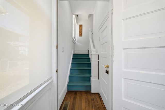 303 E King Street, Edenton, NC 27932