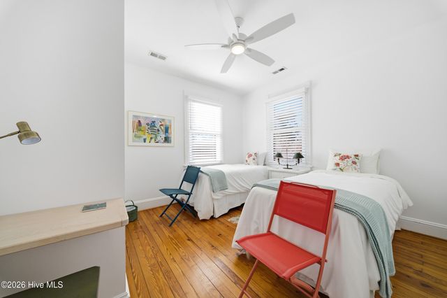 303 E King Street, Edenton, NC 27932