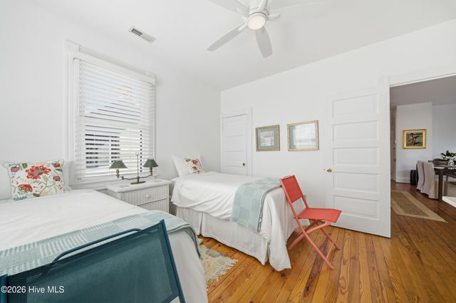 303 E King Street, Edenton, NC 27932