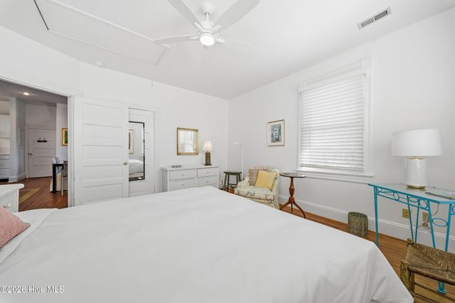 303 E King Street, Edenton, NC 27932