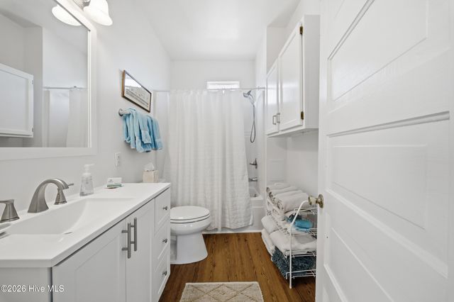 303 E King Street, Edenton, NC 27932