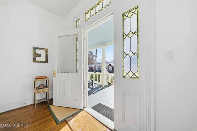 303 E King Street, Edenton, NC 27932