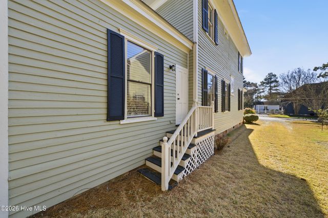303 E King Street, Edenton, NC 27932