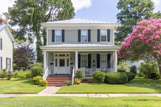 303 E King Street, Edenton, NC 27932