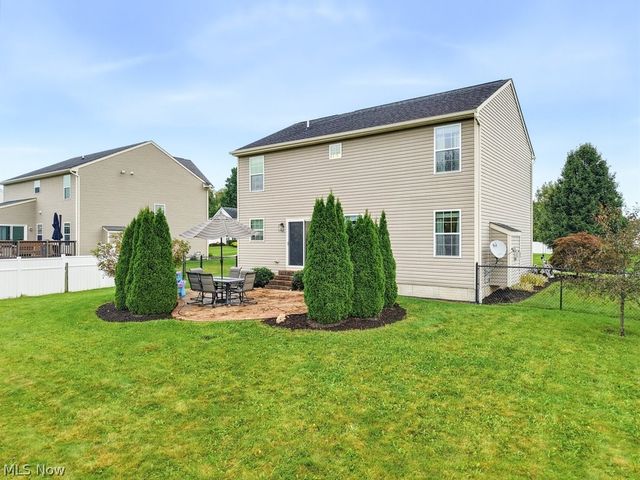 1256 Winter Fern Avenue, Akron, OH 44312