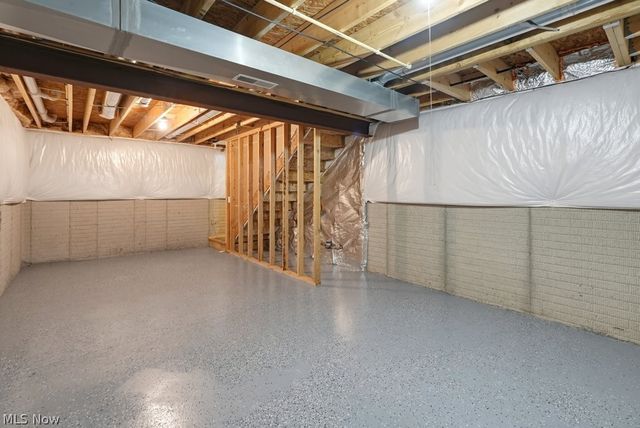 1256 Winter Fern Avenue, Akron, OH 44312