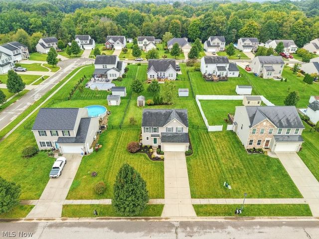 1256 Winter Fern Avenue, Akron, OH 44312