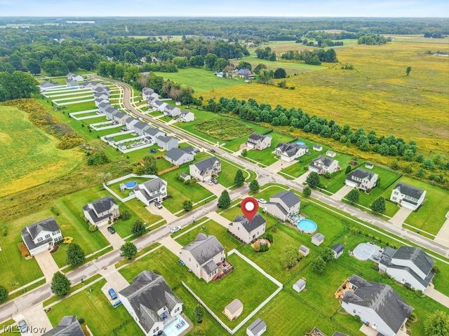 1256 Winter Fern Avenue, Akron, OH 44312