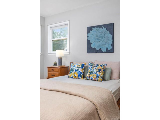 4327 S Sherman St, Englewood, CO 80113