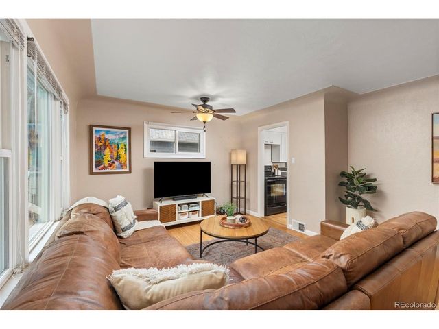 4327 S Sherman St, Englewood, CO 80113
