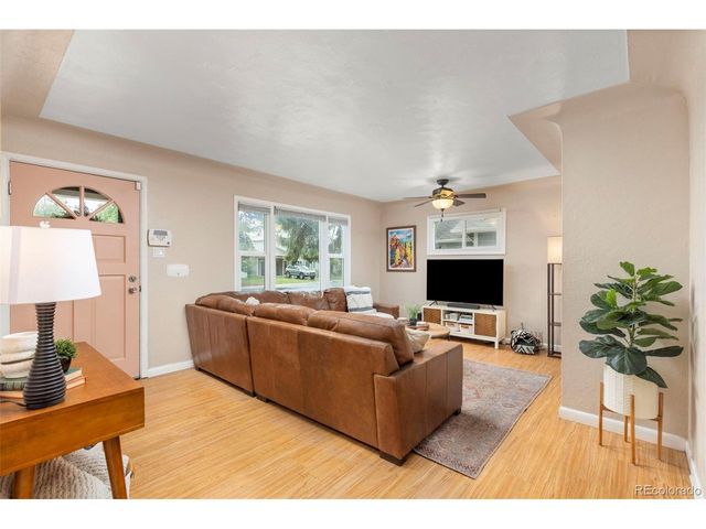 4327 S Sherman St, Englewood, CO 80113