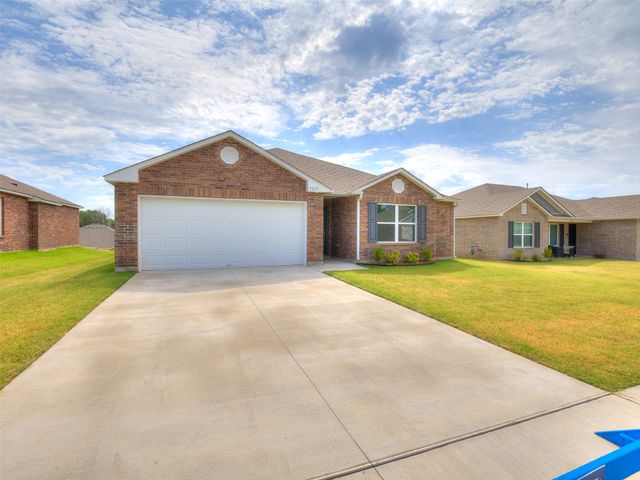 29007 E 80th Place S, Broken Arrow, OK 74014