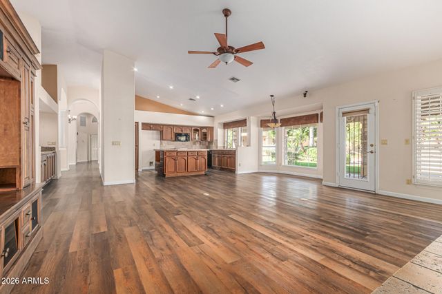 5308 W MISTY WILLOW Lane, Glendale, AZ 85310