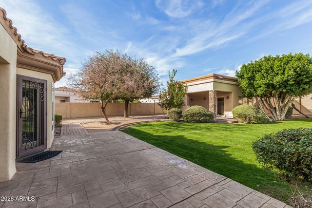 5308 W MISTY WILLOW Lane, Glendale, AZ 85310