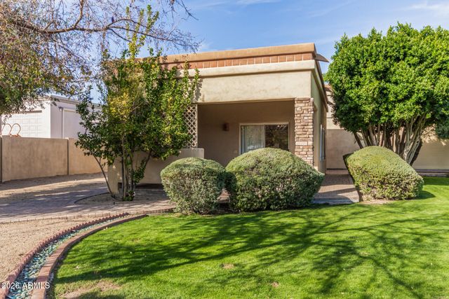 5308 W MISTY WILLOW Lane, Glendale, AZ 85310