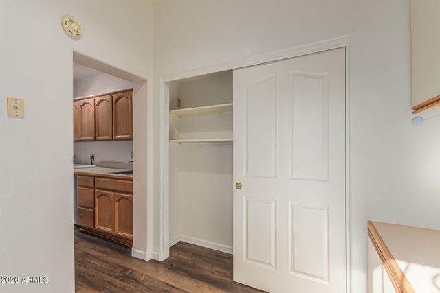 5308 W MISTY WILLOW Lane, Glendale, AZ 85310