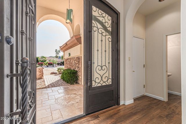 5308 W MISTY WILLOW Lane, Glendale, AZ 85310