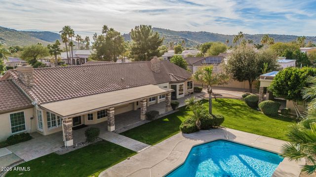 5308 W MISTY WILLOW Lane, Glendale, AZ 85310