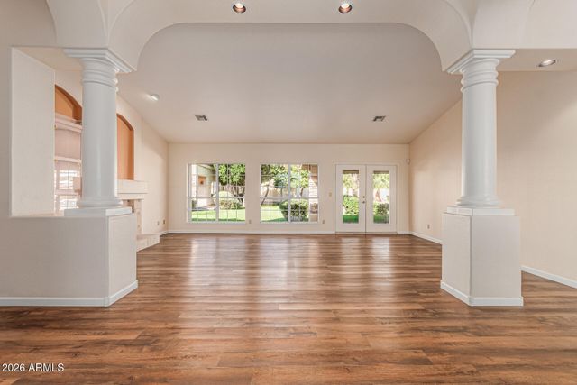 5308 W MISTY WILLOW Lane, Glendale, AZ 85310