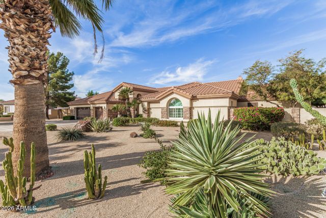 5308 W MISTY WILLOW Lane, Glendale, AZ 85310