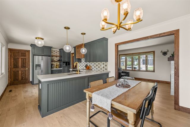 333 E 6th Street, Solon, IA 52333