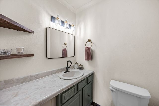 333 E 6th Street, Solon, IA 52333