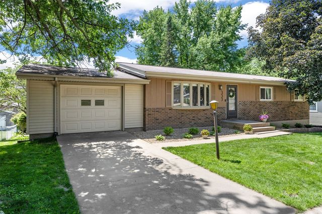 333 E 6th Street, Solon, IA 52333