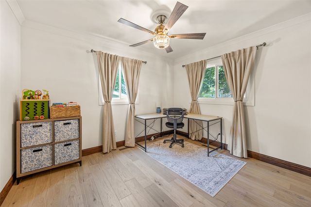 333 E 6th Street, Solon, IA 52333