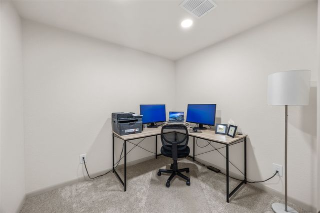 333 E 6th Street, Solon, IA 52333