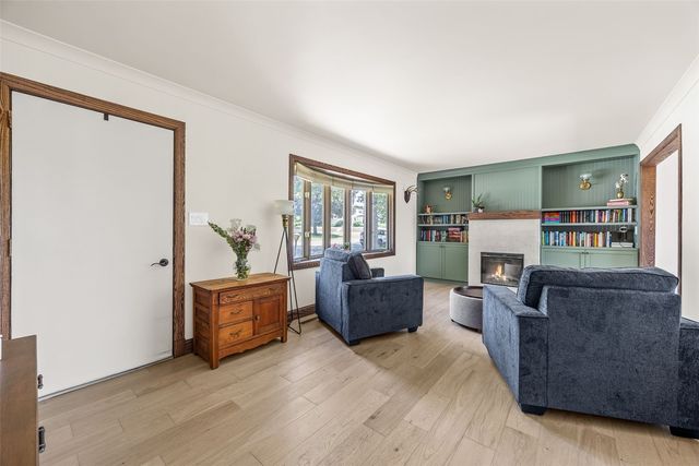 333 E 6th Street, Solon, IA 52333